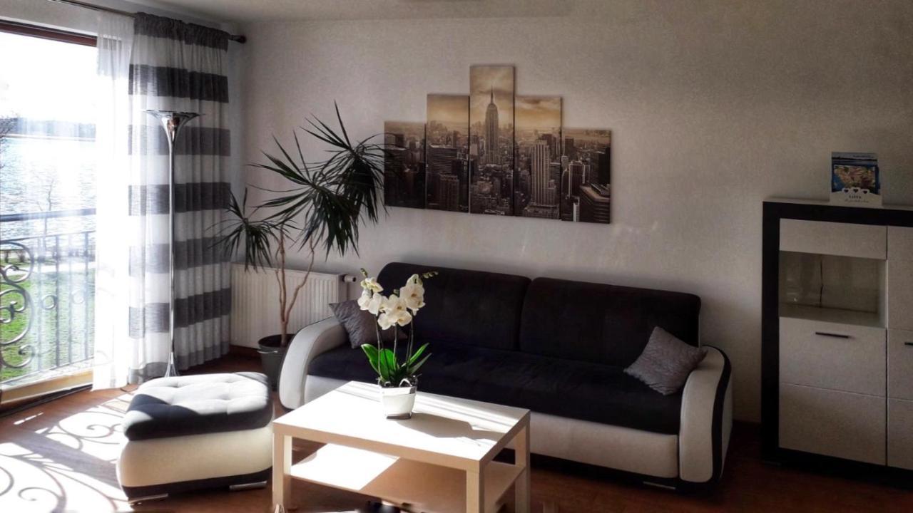 Apartament Sloneczny Lägenhet Ełk Exteriör bild