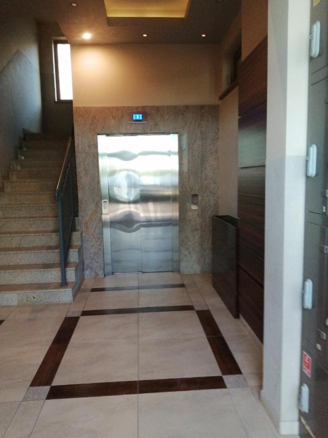Apartament Sloneczny Lägenhet Ełk Exteriör bild